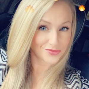 Meet your Posher, Viola